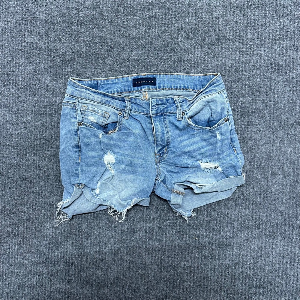 Aeropostale Shorts Womens Size 4 Blue Light Wash Distressed Midi Denim Cutoff